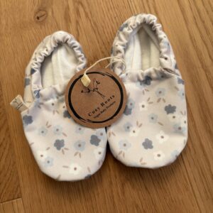 Cosy roots - Blümchen blau